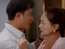 Phản ứng của Lan Phương khi bị Doãn Quốc Đam bóp cổ không nằm trong kịch bản phim giờ vàng