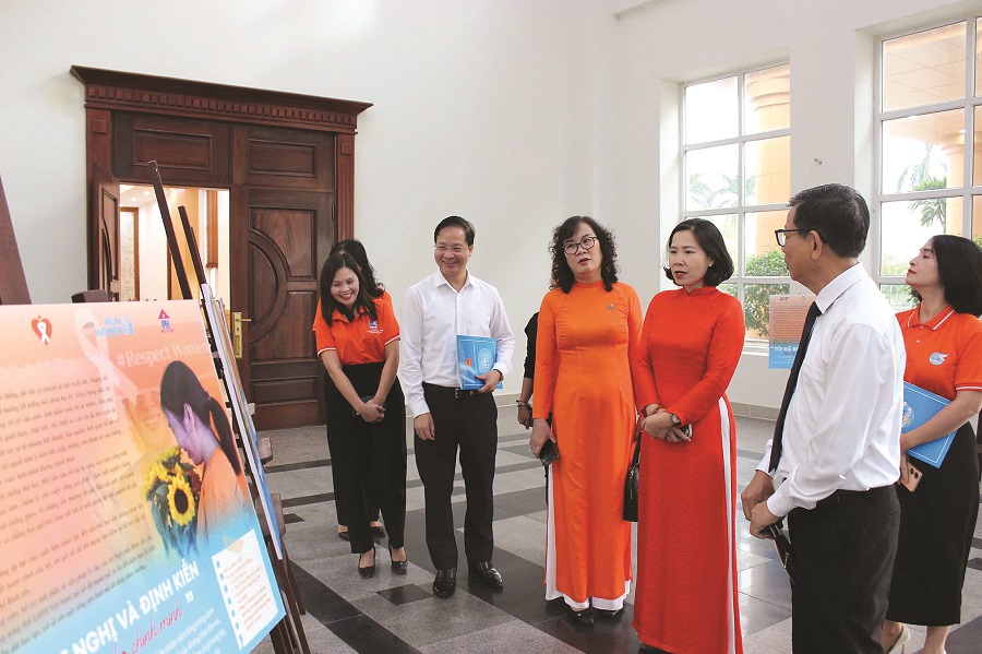 Hội Phụ nữ Hà Nội thúc đẩy bình đẳng giới - 1