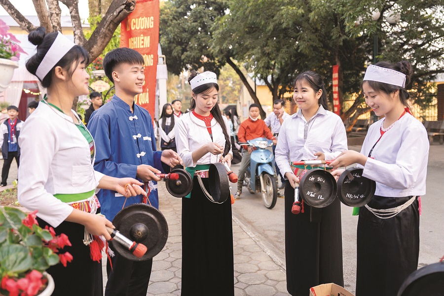 Sức sống từ bản sắc văn hóa dân tộc thiểu số - 1