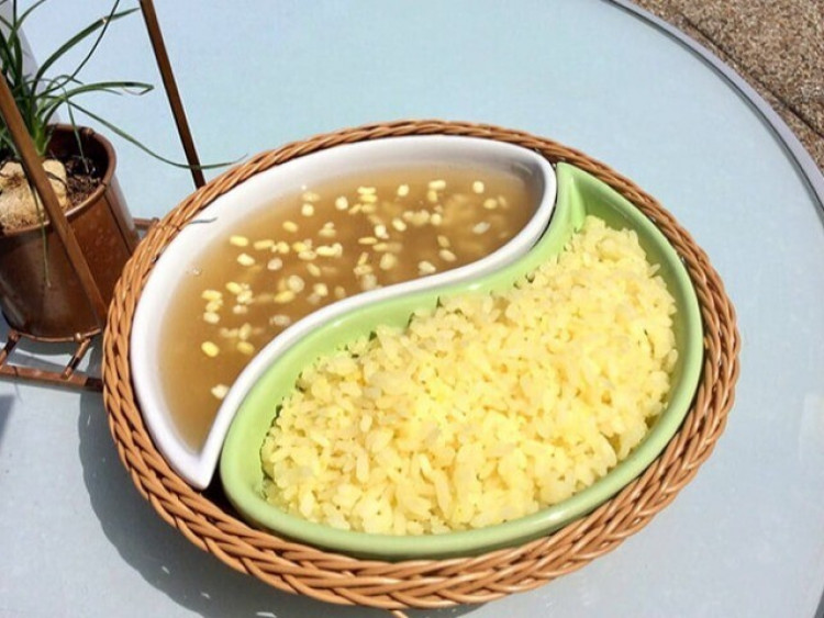 Thèm xôi chè ở Hà Nội mùa lạnh, đến ngay 6 quán ruột của dân sành ăn, giá nào cũng bán