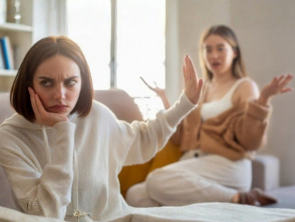 8 thói quen vô thức tiết lộ bản chất ích kỷ của một người