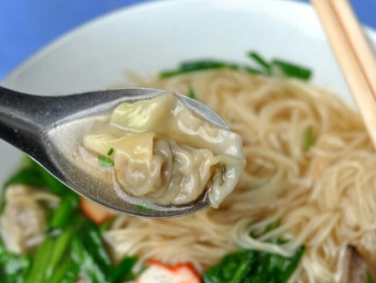 Đi tìm 3 quán mì vằn thắn lâu đời ngon nổi tiếng Thủ đô: Có quán mệnh danh là "siêu chảnh", chỉ bán vài tiếng là hết sạch