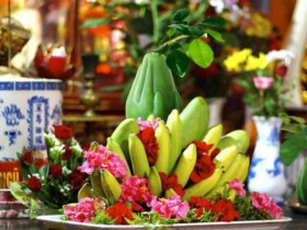 Ngày mai Rằm tháng 10 năm Ất Tỵ có 3 khung giờ đẹp để thắp hương, mang lại tài lộc và may mắn