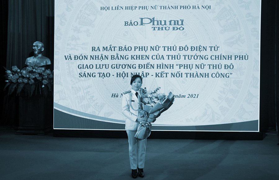 Nữ cán bộ công an thầm lặng giữ “kho dữ liệu” - 2
