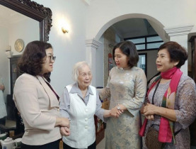 Phó Chủ tịch UB MTTQ Việt Nam thành phố Hà Nội, Chủ tịch Hội LHPN Hà Nội Lê Kim Anh: Đổi mới mạnh mẽ nội dung, phương thức hoạt động Hội, đội ngũ cán bộ Hội gương mẫu, tiên phong sáng tạo