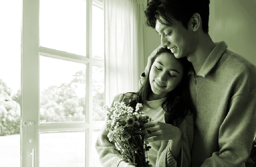 Hy sinh hết mình hay đang tự đánh mất chính mình? - 2