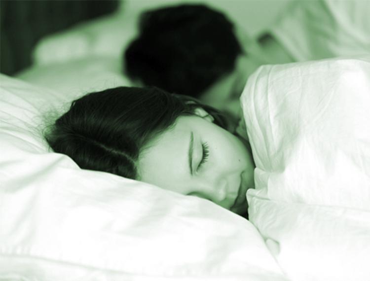 Đánh ghen để giữ chồng hay giữ danh dự?