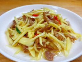 Loại củ mệnh danh là "nhân sâm nước", mọc từ bùn đất quê, nay là đặc sản ở thành phố, xào hay kho đều ngon