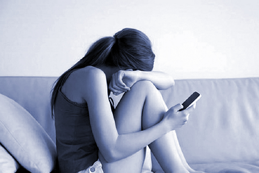 Khi con... “vượt rào” - 2