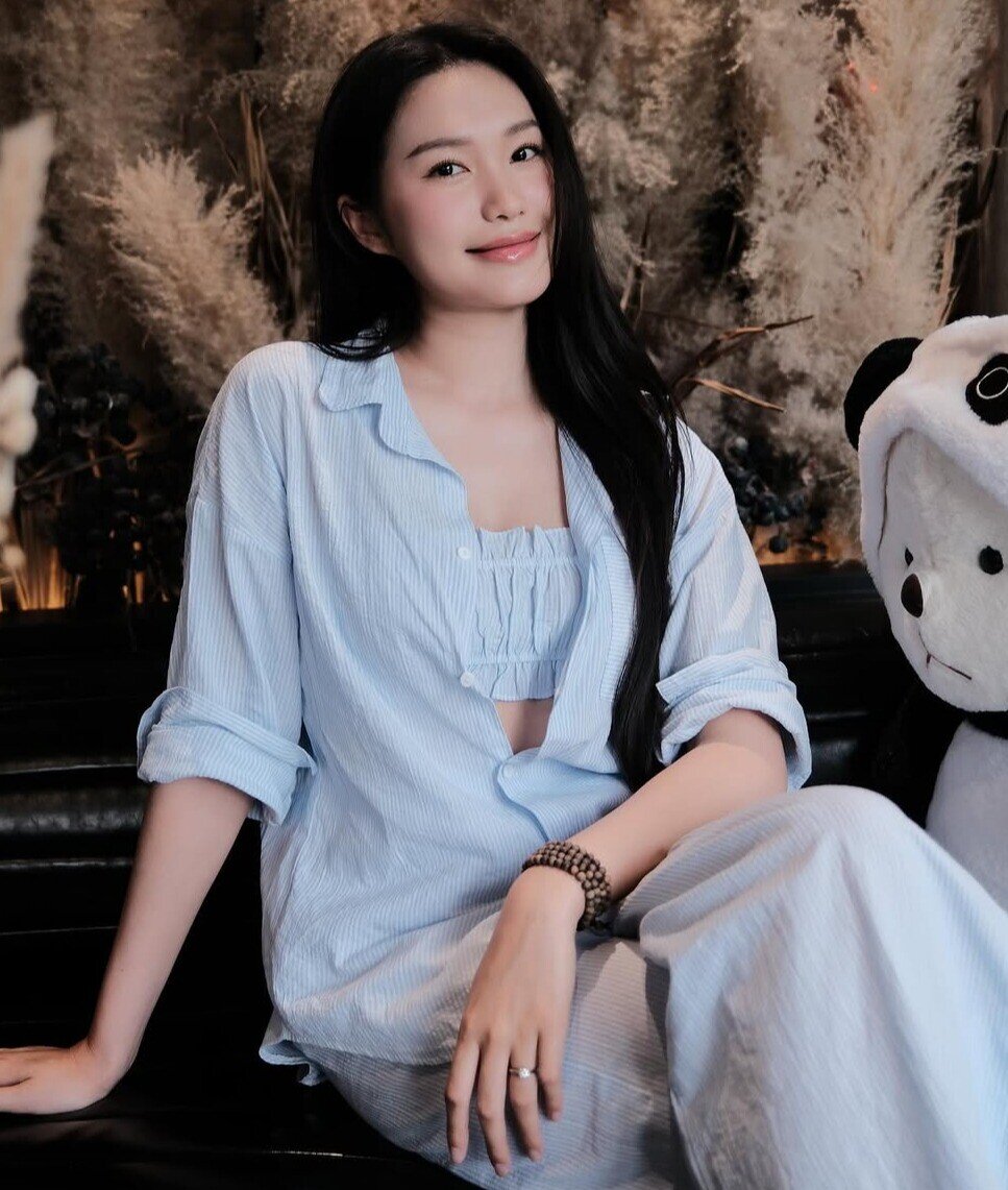 Tiểu thư Hà thành thi Hoa hậu lọt top 10 giờ là nàng WAGs Việt đình đám, sinh quý tử xong vẫn "đẹp mòn mắt" - 9