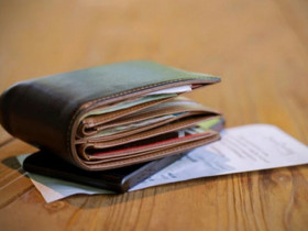 Sáng ngày mùng 1 tháng 11 năm Ất Tỵ vứt ngay 3 thứ khỏi ví, đặt vào 4 vật này giúp cả tháng "đỏ như son"