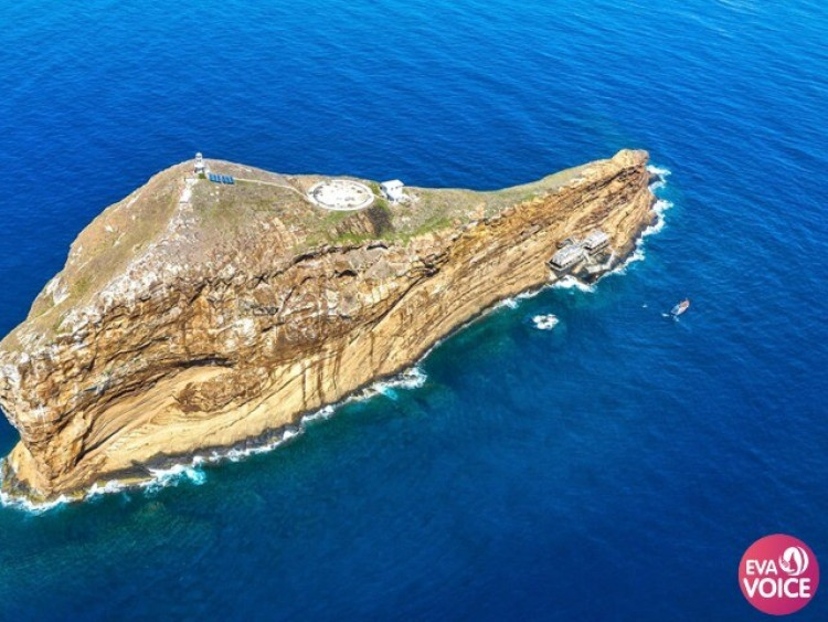 Hòn Hải – kim tự tháp giữa đại dương xanh thẳm