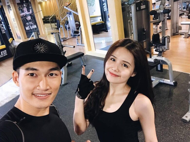 Loạt &#34;người tình màn ảnh&#34; của Đình Tú trước khi rước Ngọc Huyền: Toàn chị đẹp từ Phương Oanh đến phu nhân &#34;tập đoàn nghìn tỷ&#34; - 5