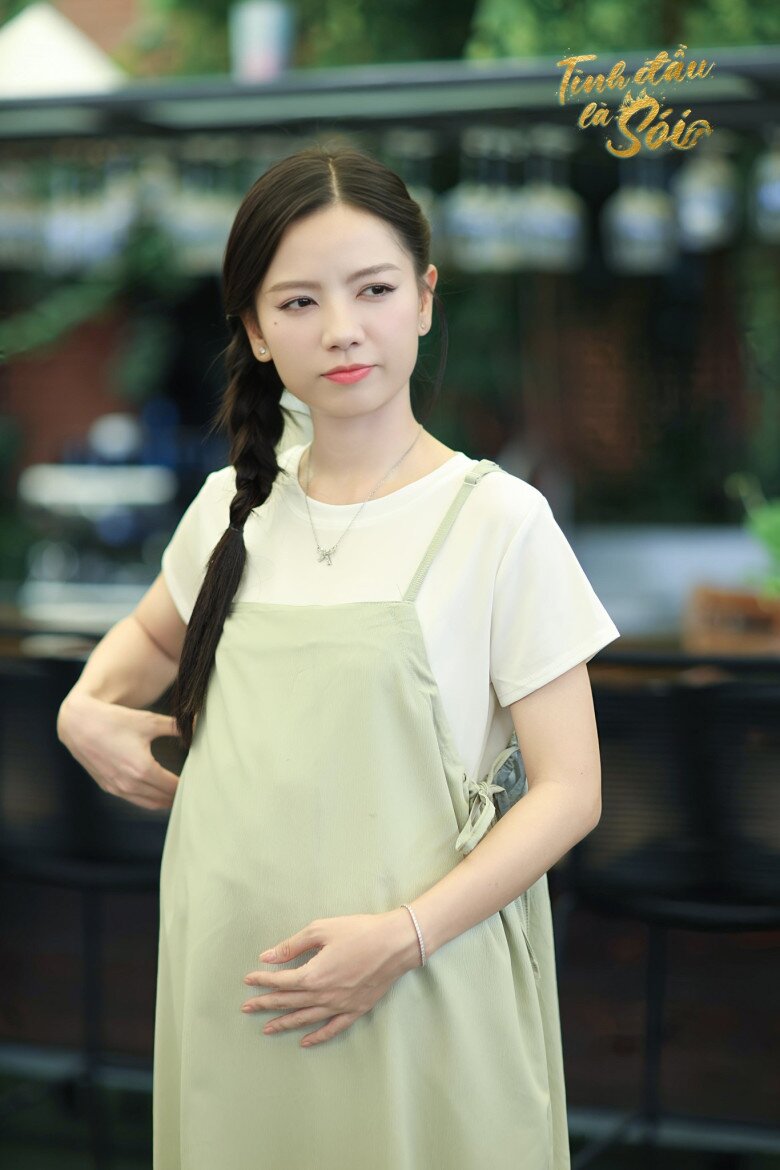 Tình Đầu Là Sói: Phim dở vẫn hút 100 triệu lượt xem, Hạ Anh bị đồn nhận vai "vì thiếu nợ 10 tỷ" - 3