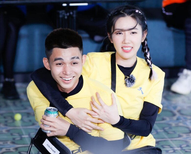 Ngoài Võ Cảnh, Thuý Ngân còn có dàn &#34;bạn trai màn ảnh&#34; cực phẩm, đóng với ai cũng bị đồn &#34;phim giả tình thật&#34; - 6