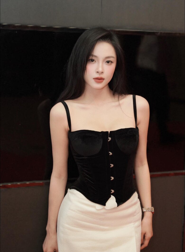 Cô gái Quảng Ninh sở hữu "chiếc áo hư hỏng" trên phim VTV: Từng là VĐV bóng rổ, nhan sắc trong veo - 13