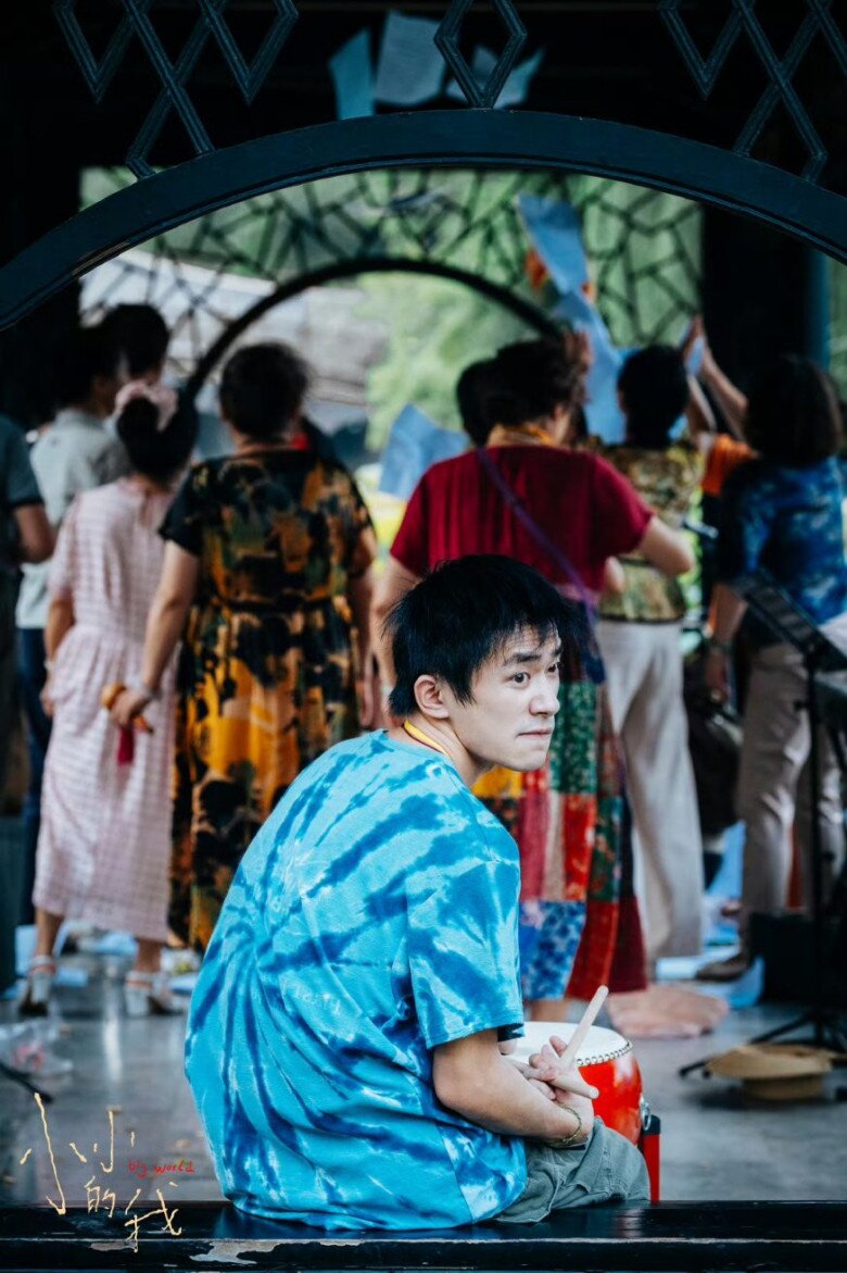 Dịch Dương Thiên Tỉ "lên ngôi" với vai bại não, trở thành Ảnh đế Kim Kê trẻ tuổi nhất lịch sử - 3