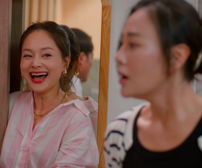 Phản ứng của Lan Phương khi bị Doãn Quốc Đam bóp cổ không nằm trong kịch bản phim giờ vàng - 1