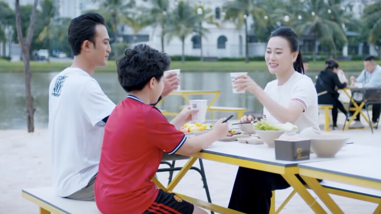 Gió Ngang Khoảng Trời Xanh tập cuối: Mỹ Anh ly hôn dứt khoát, &#34;con bác Bơ&#34; bị đá nhưng có cú &#34;quay xe&#34; cực khét - 4