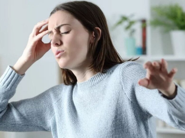 3 thói quen lúc đi vệ sinh dễ khiến bạn nhiễm bệnh, điều số một giới trẻ mắc phải rất nhiều - 3