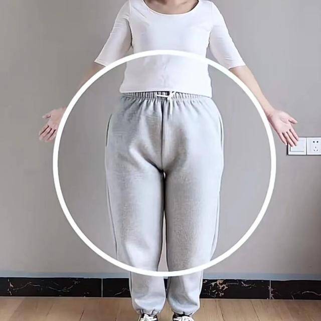 Sau khi mua 1001 kiểu quần mùa thu đông, tôi nhận ra có 4 kiểu &#34;phản chủ&#34; làm lộ hết khuyết điểm, sắm chỉ phí tiền - 9