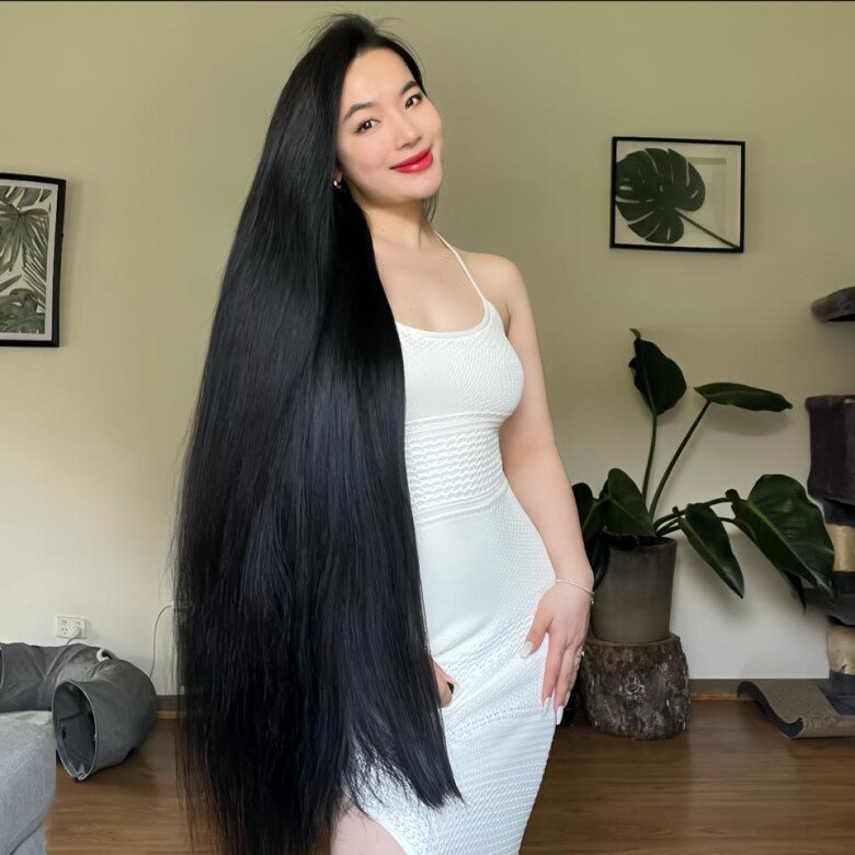 Đun sôi loại gia vị này rồi để nguội thoa lên da đầu giúp giảm hẳn gãy rụng , kích thích tóc con mọc tua tủa lại dày sợi - 1