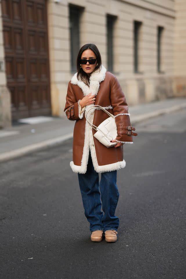 Bắt bài mặc đẹp theo xu hướng tông trắng Cloud Dancer, chị em không bao giờ mặc xấu chỉ nhờ 4 công thức &#34;lên đồ&#34; - 16