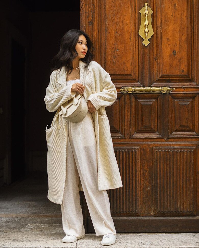 Bắt bài mặc đẹp theo xu hướng tông trắng Cloud Dancer, chị em không bao giờ mặc xấu chỉ nhờ 4 công thức &#34;lên đồ&#34; - 13