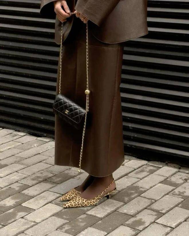 Món đồ mọi phụ nữ có gu thẩm mỹ đều sở hữu vào thu đông này, chị em chỉ cần sắm 1 món cũng đẹp suốt mùa - 7