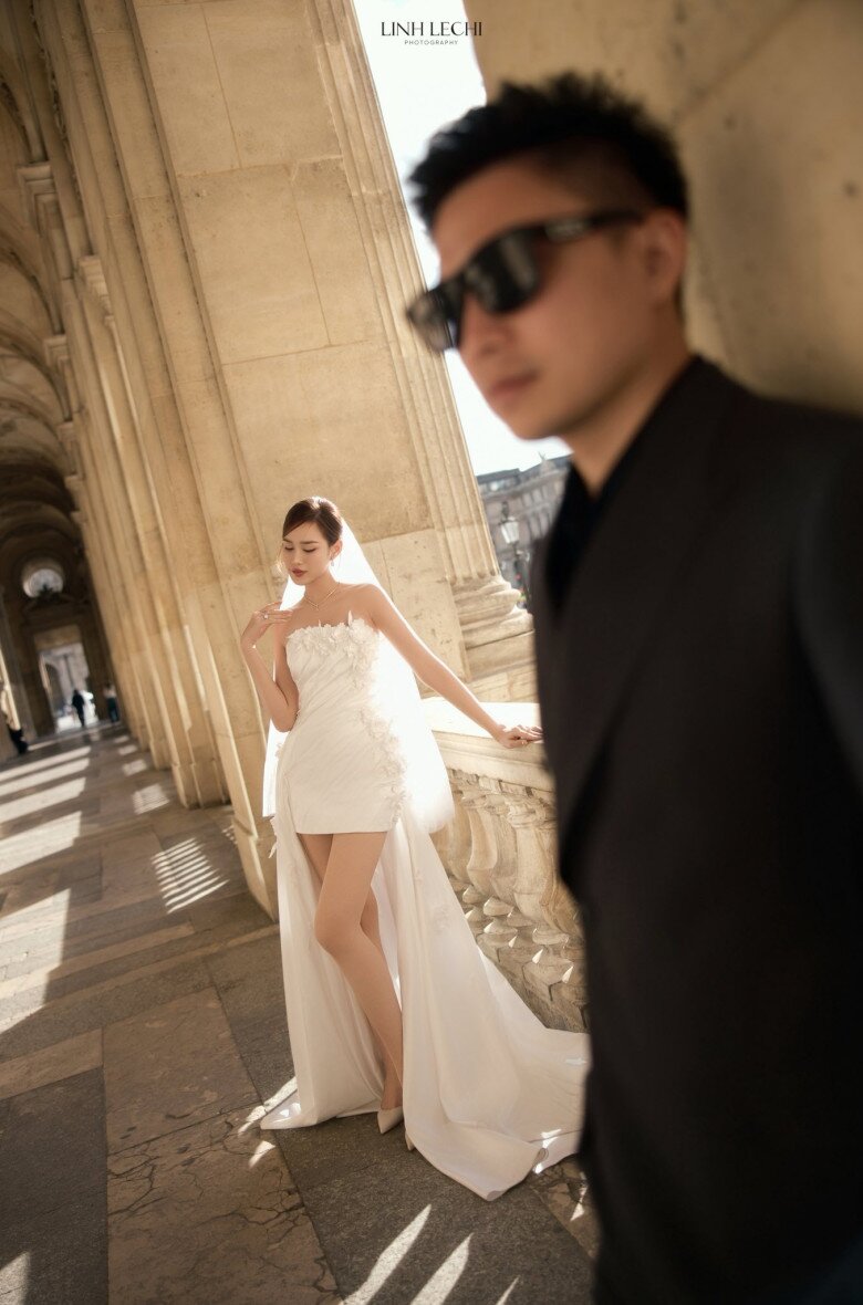 Hoa hậu Đỗ Thị Hà khoe "cặp kiếm Nhật" dài 1m11 trứ danh trong bộ ảnh cưới đẹp như tranh ở Paris - 9