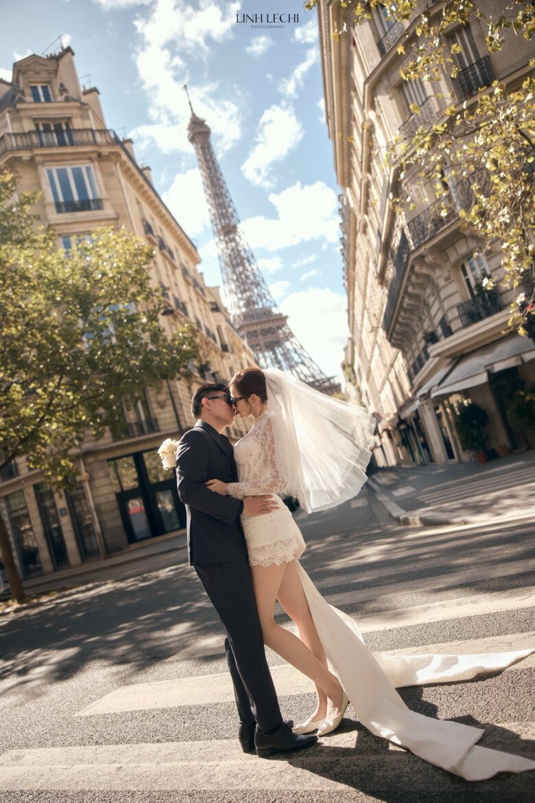 Hoa hậu Đỗ Thị Hà khoe "cặp kiếm Nhật" dài 1m11 trứ danh trong bộ ảnh cưới đẹp như tranh ở Paris - 10