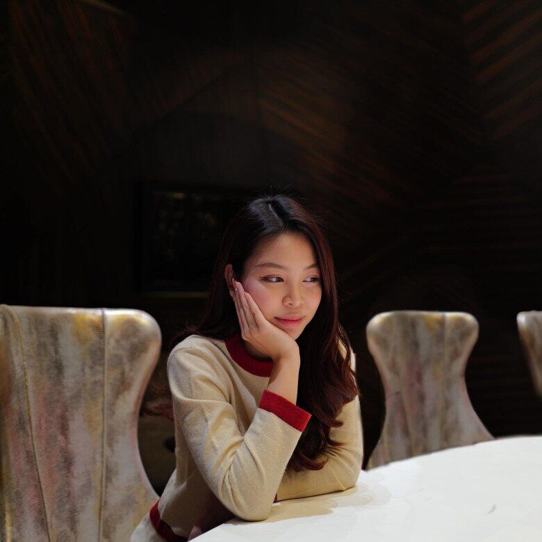 Em gái Đỗ Mỹ Linh sở hữu nhan sắc quyến rũ ngọt ngào, được dân mạng xúi đi thi Hoa hậu nối ngôi chị - 6