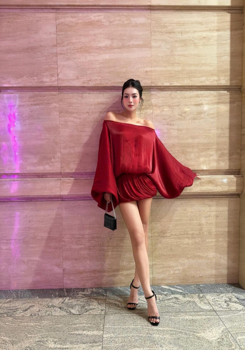 Hotgirl Tuyệt tình cốc xưa mặc &#34;mát mẻ&#34;, U40 làm mẹ đơn thân quyến rũ, thay đổi phong cách khác trước hoàn toàn - 12