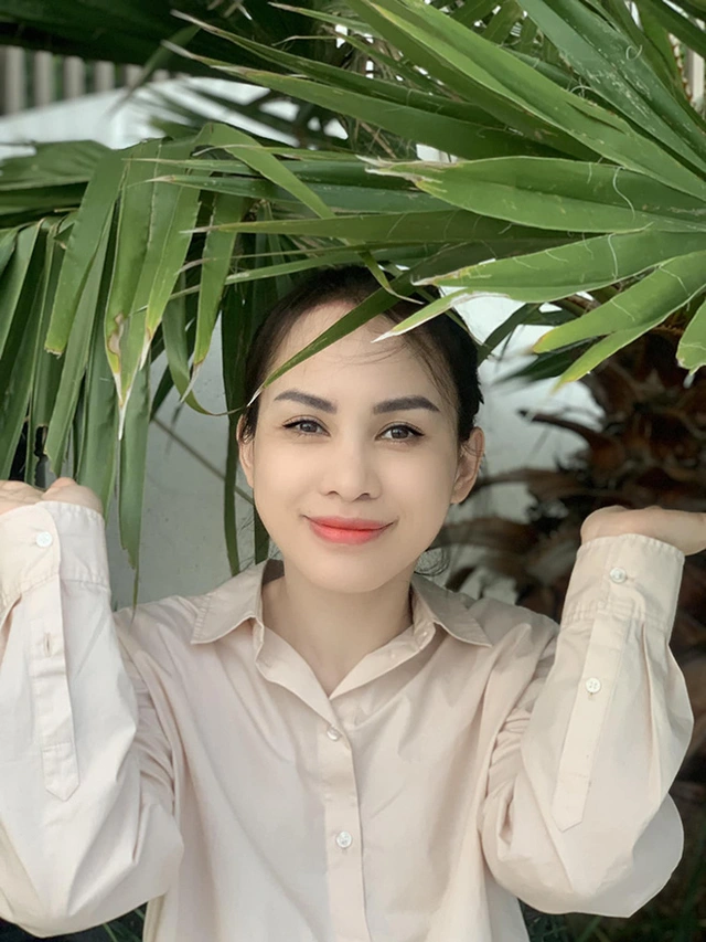 Chị dâu cũ giàu có, sống kín tiếng của Hà Hồ, nhan sắc xinh đẹp như sinh đôi với em chồng - 9