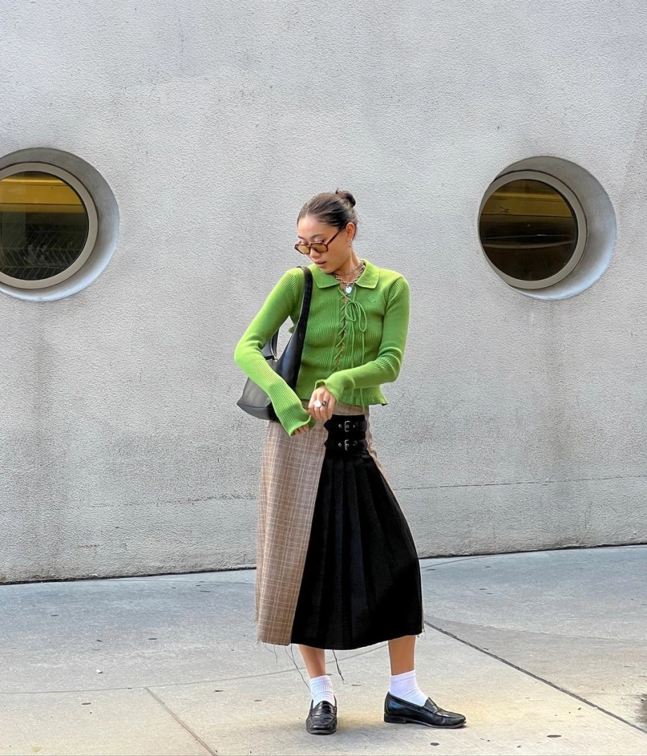 Khi đi làm, tôi mới biết phụ nữ công sở có gu ăn mặc không bao giờ đi giày bệt với váy dài, họ thích 3 kiểu này hơn - 6