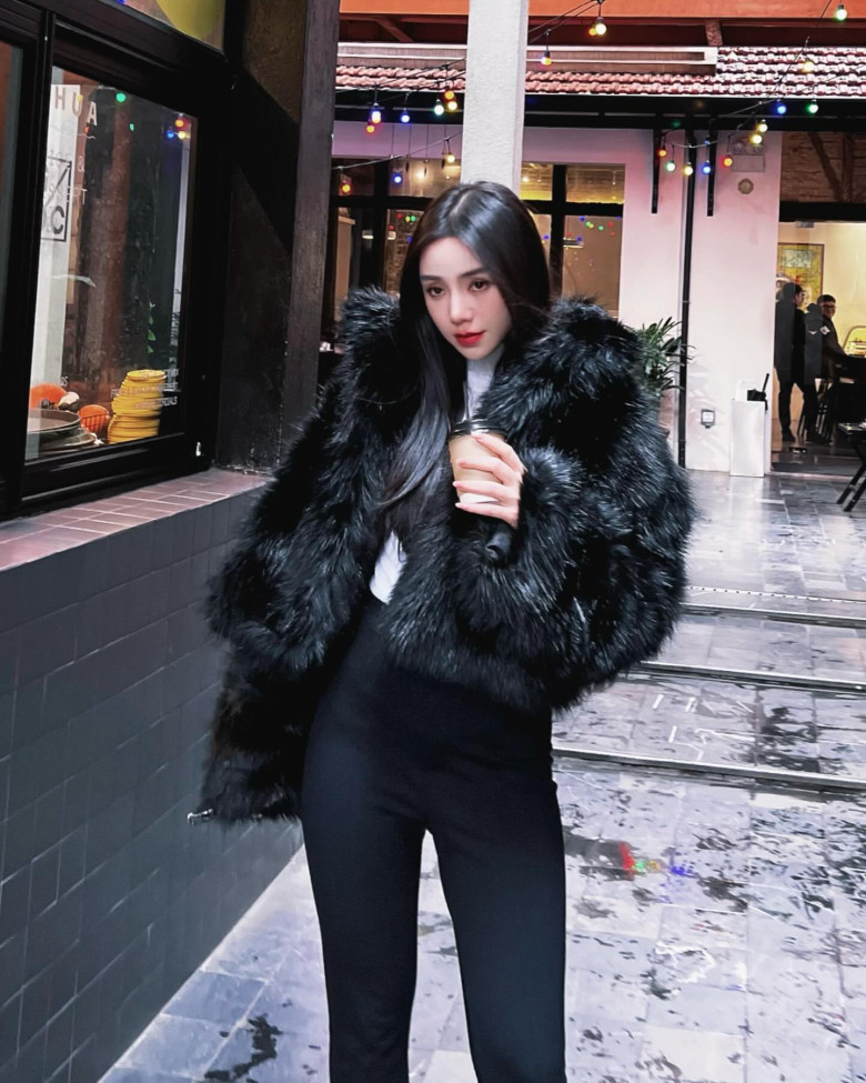 Mặc áo khoác lông vừa sang vừa trẻ như mỹ nhân Việt, chị em hóa thành quý cô &#34;giàu ngầm&#34; - 6