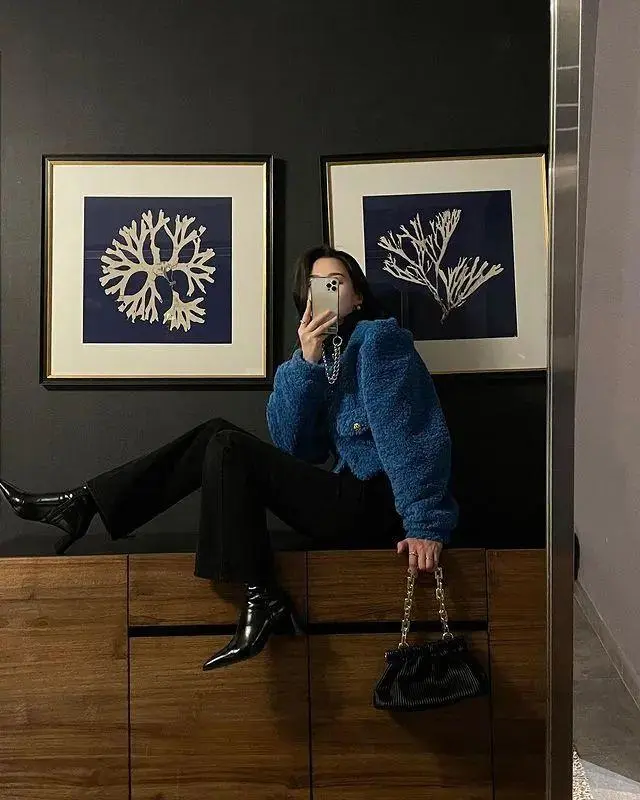 Làm thế nào để mang bốt ngắn mà không khiến chân còn "một mẩu"? 3 kiểu quần diện với bốt giúp kéo dài cả người - 4