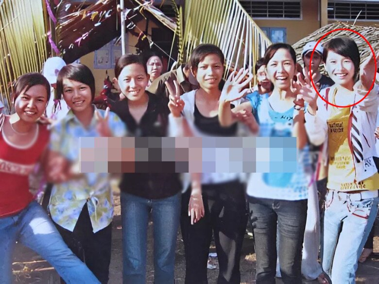 Ngỡ ngàng nhan sắc thuở &#34;chân đất&#34; của loạt hoa hậu Việt đổi đời nhờ thi sắc đẹp, lấy chồng dựng rạp chục tỷ - 19