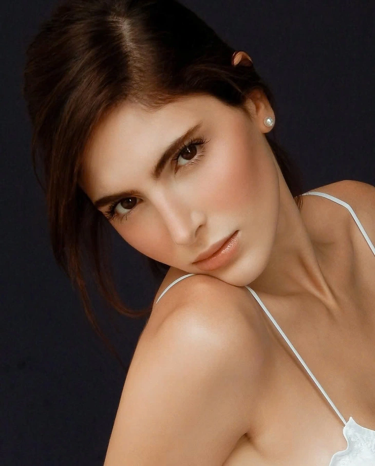 Sắc vóc quyến rũ của 4 Á hậu Miss Universe 2025: Body một 9 một 10, toàn mỹ nhân lai hút mắt - 4