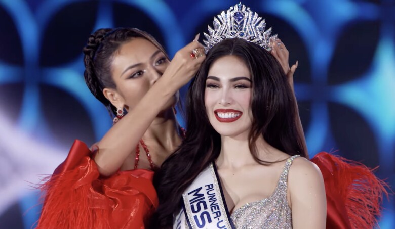 Nhan sắc quyến rũ của Á hậu Miss Cosmo 2025 và thân thế đặc biệt khiến nhiều người bất ngờ - 1