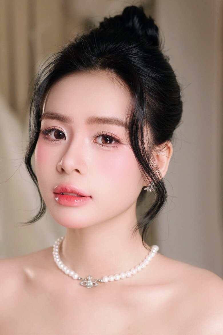 Nhan sắc cô gái khiến cầu thủ Thanh Nhàn vội "chốt đơn" khi 20 tuổi, xinh như hotgirl nên chồng mê từ lúc chưa đôi mươi - 4