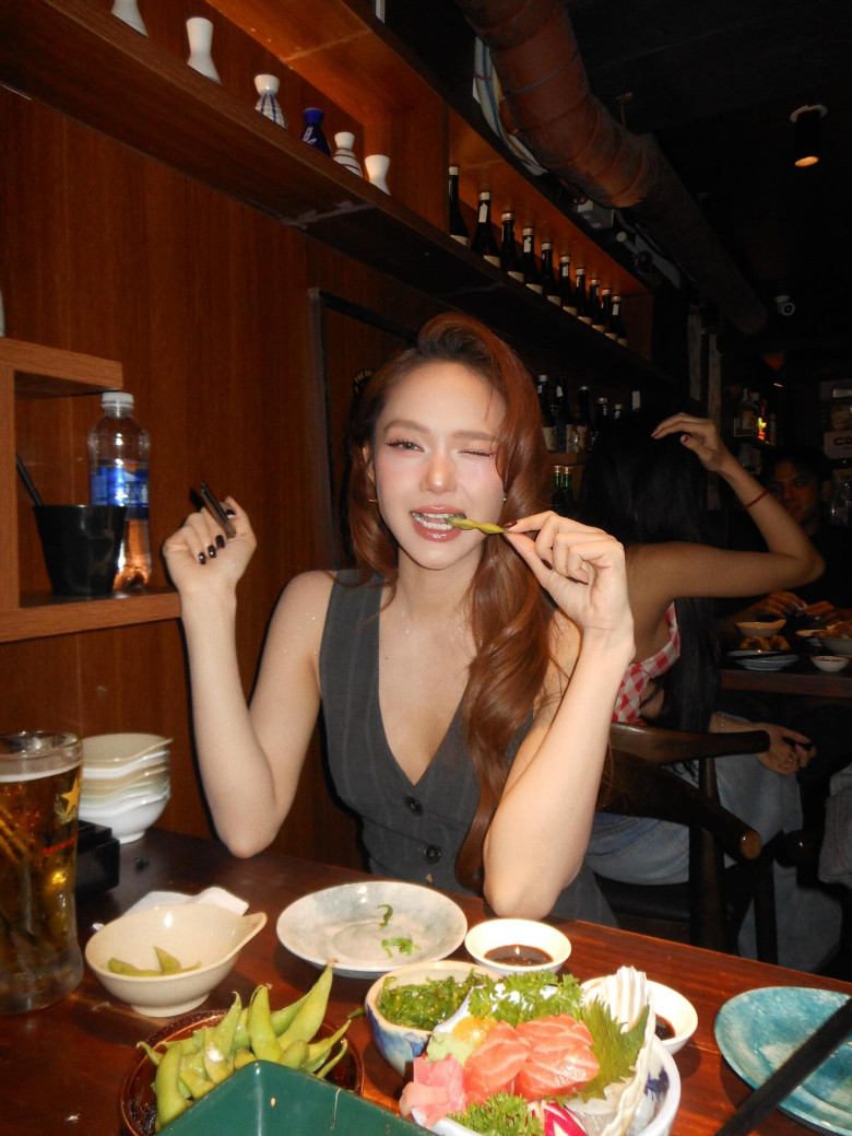 Phú bà Vbiz mua đất 20.000m2 để nuôi gà nhưng mỗi bữa ăn 1 thìa cơm, uống nước rẻ bèo để no lâu, giữ dáng đẹp - 7