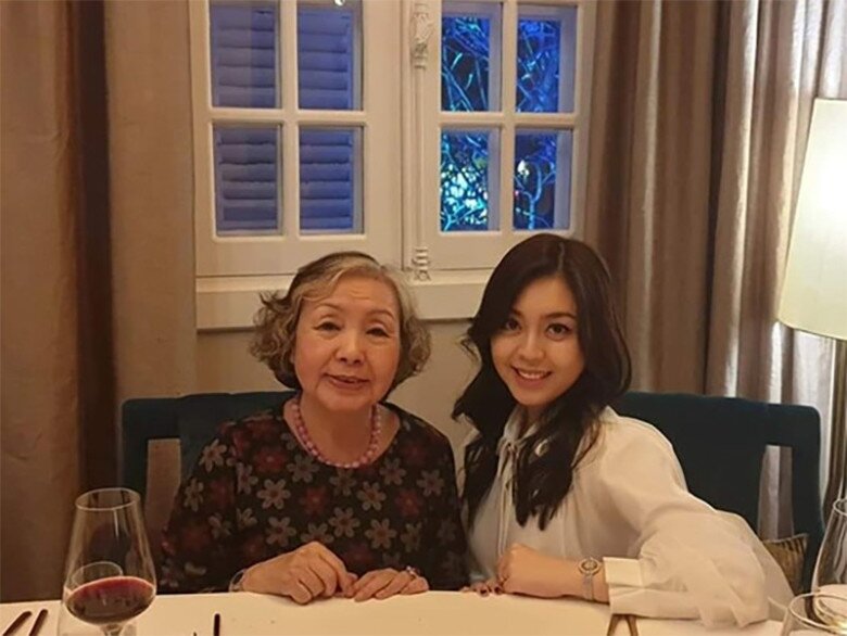 Thiên kim tiểu thư gia tộc siêu giàu ở Việt Nam lấy thiếu gia Phan Hoàng: Thần thái sang chảnh, sở hữu hàng hiệu không đếm xuể - 3