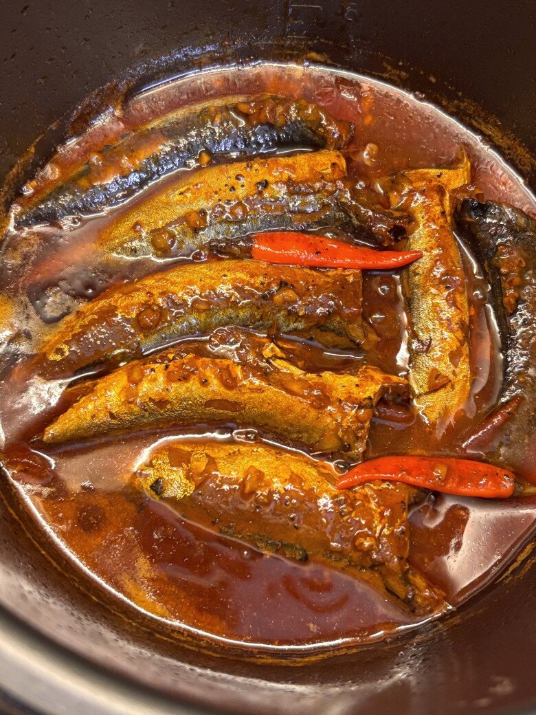 Cách kho cá nục mềm rục xương, thịt không nát hay tanh lại thơm ngon chỉ với vài chiêu đơn giản, ăn tốn cơm vô cùng - 5