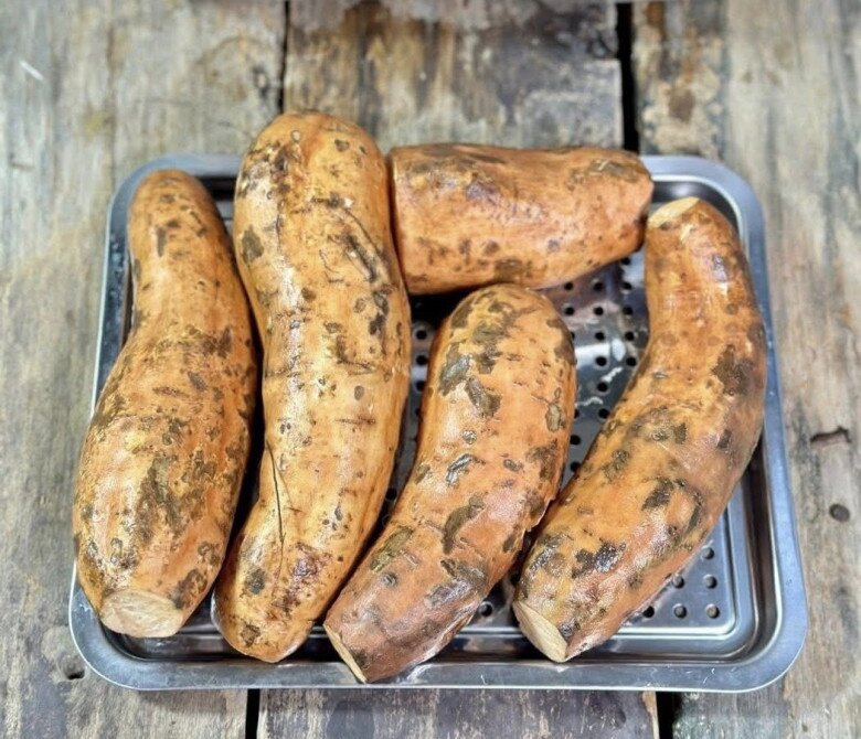 Cách nướng khoai róc vỏ, tươm mật của mẹ đảm, nhìn chỉ muốn làm thử ngay! - 2