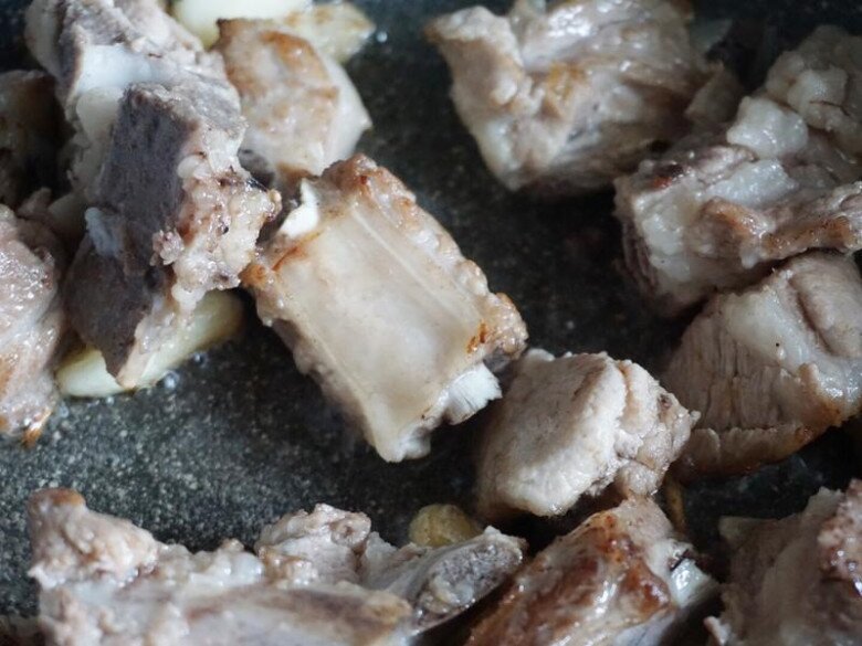 Củ này có giá 25.000đ/kg, người Nhật gọi là “củ trường sinh”, nấu lên thơm bở thịt chẳng ngon bằng - 5