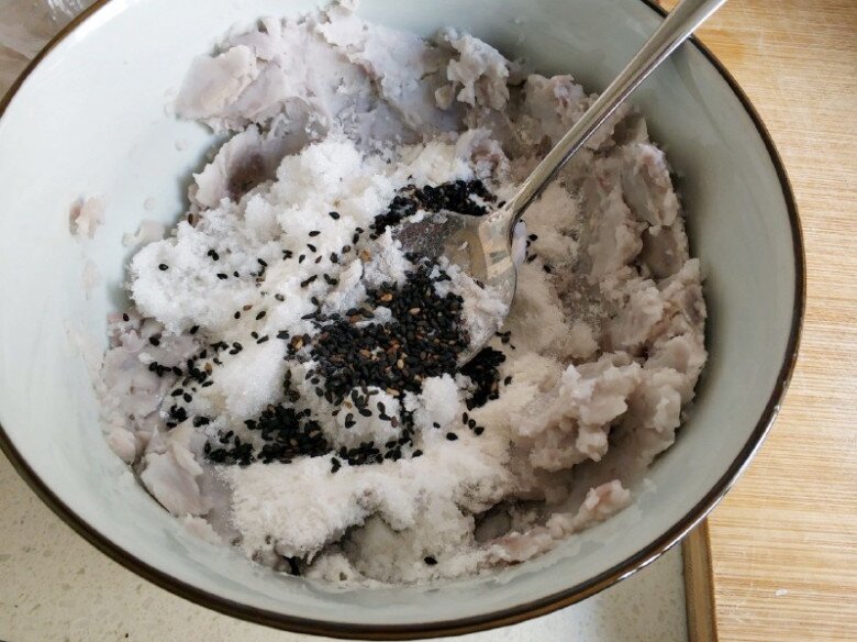 Củ này có giá 30.000đ/kg, người Nhật gọi là “củ trường sinh”, nấu lên vị ngon hơn đứt thịt lợn - 4