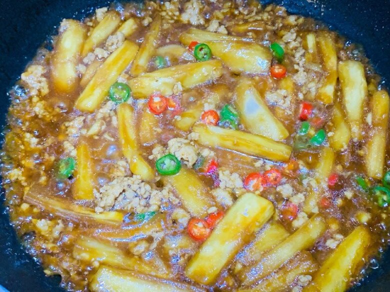 Đi chợ gặp &#34;vua của các loại rau&#34; này mua ngay, về xào chung với thịt băm vừa ngon rẻ lại đại bổ - 6