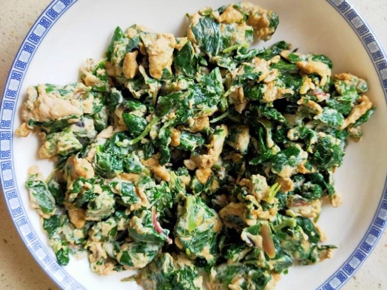 Lá này axit folic gấp 46 lần dưa chuột, giá rẻ bằng ½ rau muống, đem xào trứng vừa lạ miệng lại cực tốn cơm - 7