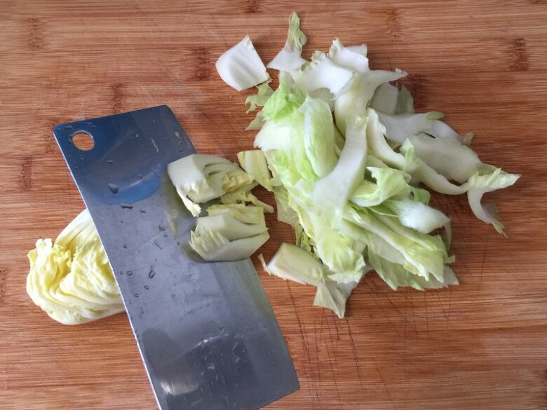 Là rau nhưng vitamin C cực cao, đem xào với kiểu này vừa ngon bổ lại đẹp da - 2